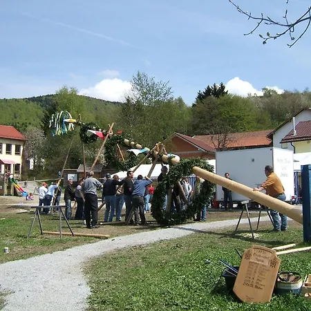 Buechelsteiner Hof 2*