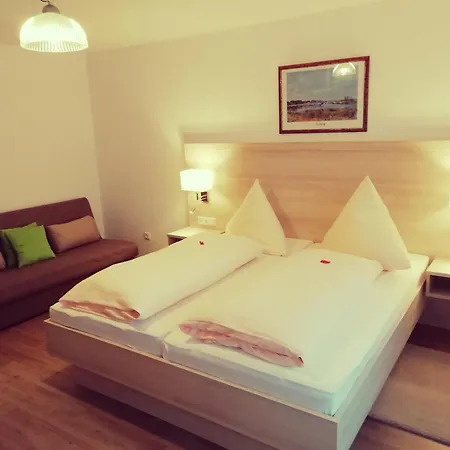 מלון Buechelsteiner Hof Grattersdorf