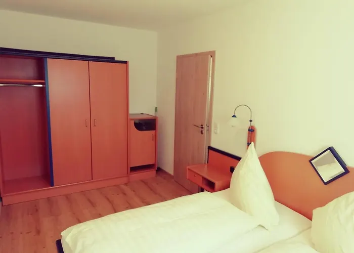 Hotel Büchelsteiner Hof 2*